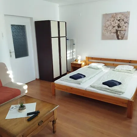 Kucko Apartment *