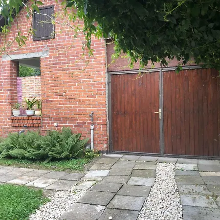 アパート Kucko Apartman Balatonföldvár