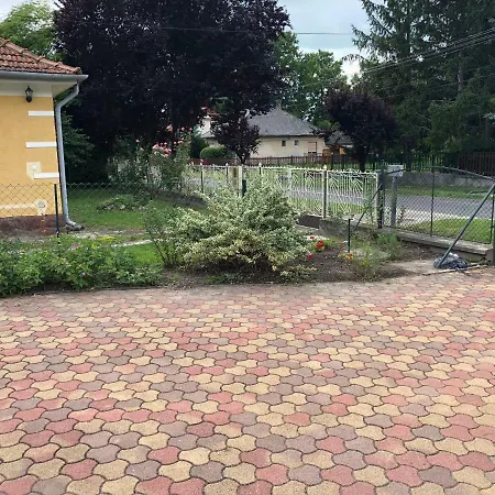 アパート Kucko Apartman Balatonföldvár